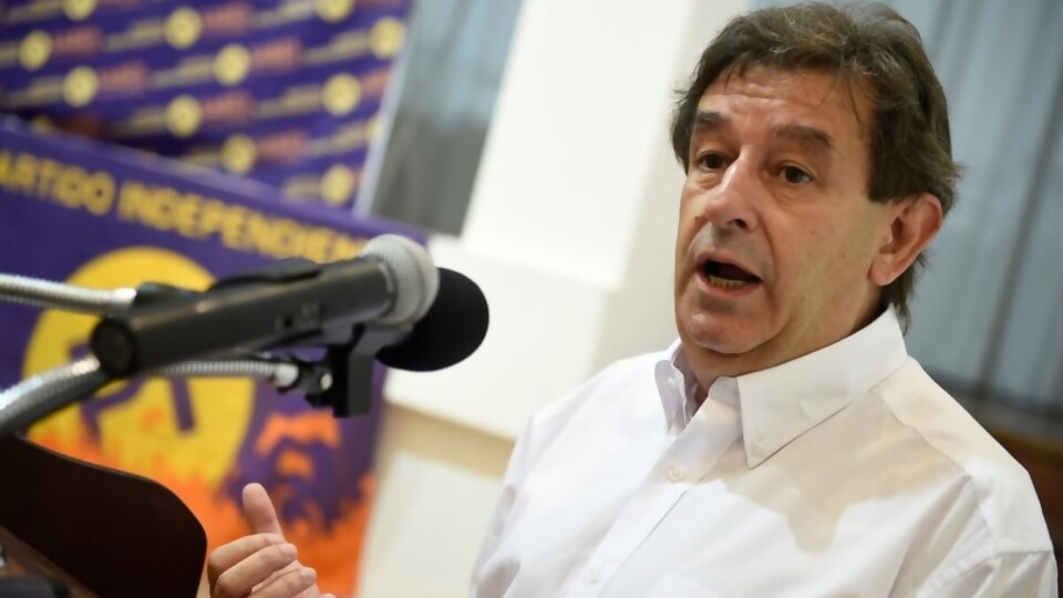 Entrevista: Iván Posada — Entrevistas — Primera Ma&ntilde;ana | Azul 101.9