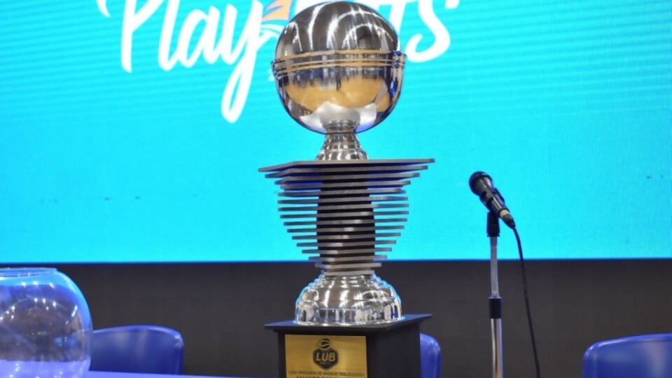 Deportes: vuelve la Liga Uruguaya de Básquetbol — Deportes — Primera Mañana | Azul 101.9