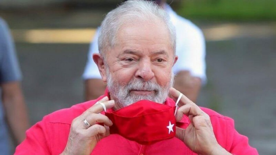 Zarpando a Ultramar: Los ecos políticos de la anulación de las sentencias de Lula — Corresponsales  — La Pecera | Azul 101.9