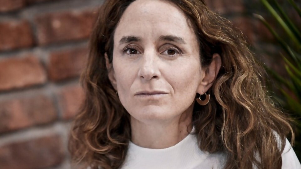 Carmen Sanguinetti: “El sistema político uruguayo quedó un poco desfasado” — Entrevista — 12 PM | Azul 101.9