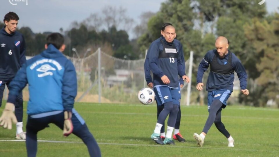 Deportes: Un viaje por los tres puntos — Entrevistas — Primera Ma&ntilde;ana | Azul 101.9