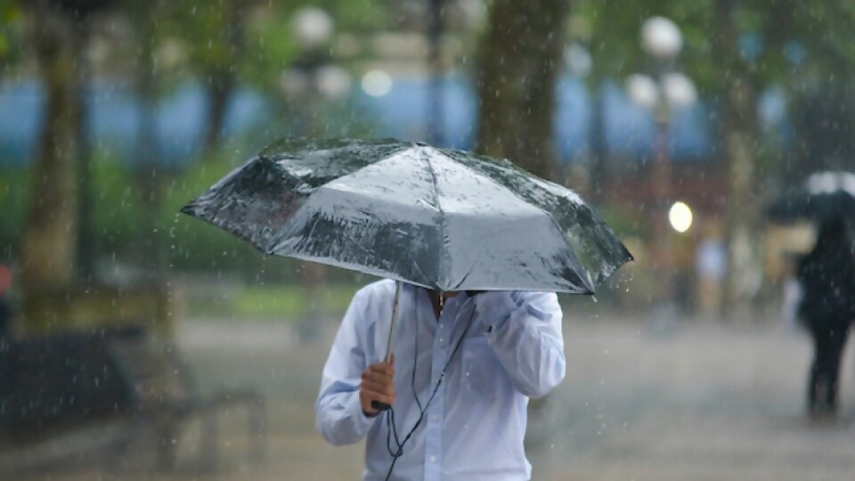 Bidegain: “El nivel de lluvia en algunos departamentos ya superó tres veces el promedio histórico” — Entrevistas — Primera Mañana | Azul 101.9