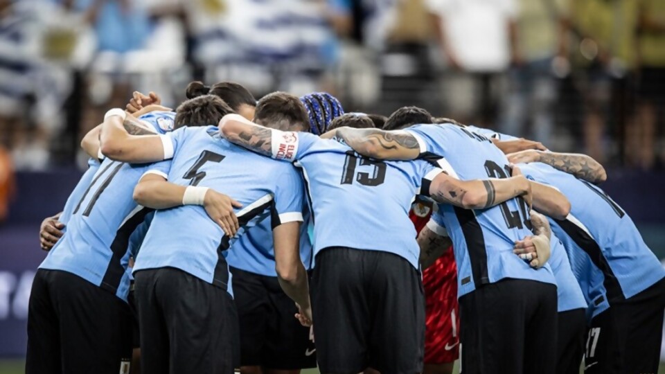 Los cambios de Uruguay para enfrentar a Colombia — Deportes — Primera Mañana | Azul 101.9