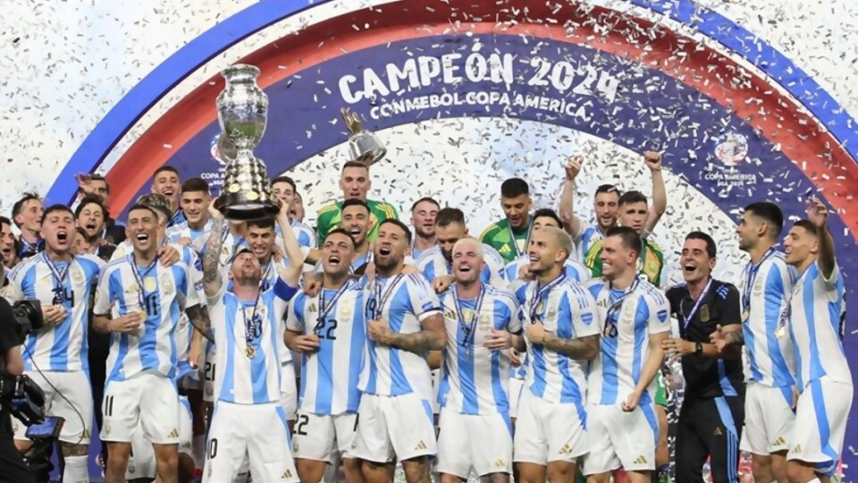 Argentina festejó en el alargue y es el bicampeón de América — Deportes — Primera Mañana | Azul 101.9