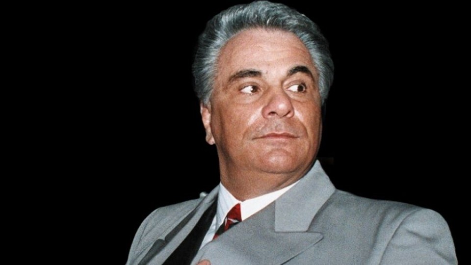 Relatos de Pecera: John Gotti — Relatos de Pecera — La Pecera | Azul 101.9