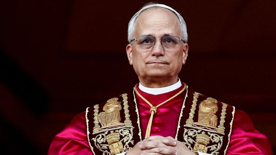 Saltombide criticó al nuevo Papa — Columnas — La Pecera | Azul 101.9