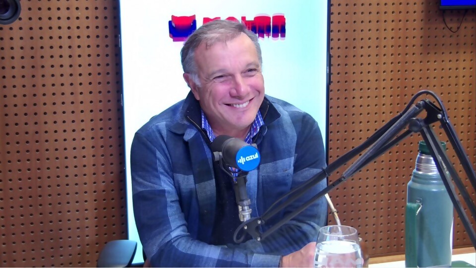 La entrevista: Alejo Umpiérrez — La Entrevista — Malos Pensamientos | Azul 101.9