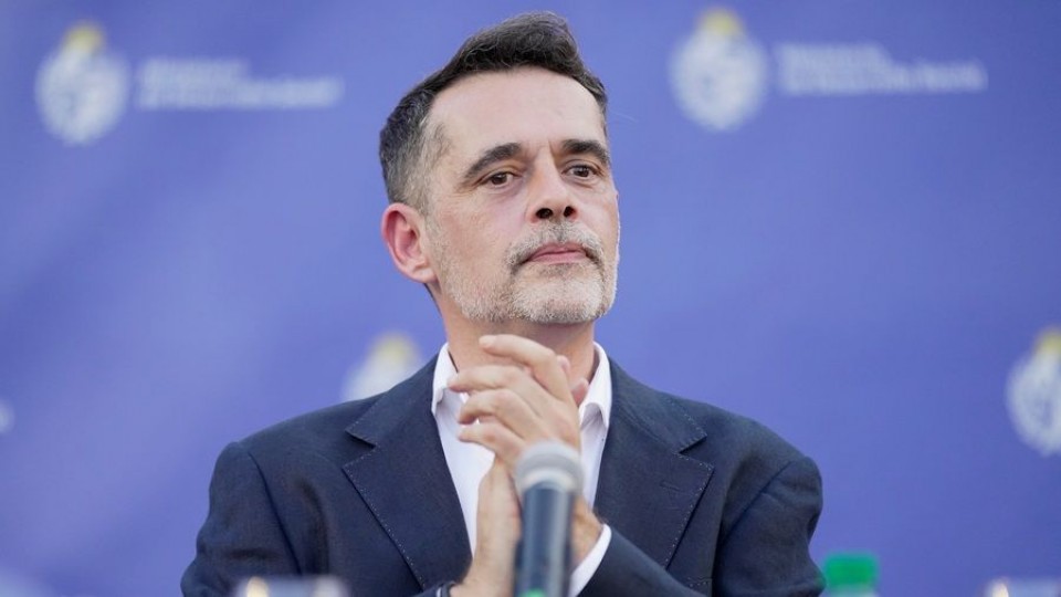 Federico Graña: “Pudimos trasladar fácilmente a personas que se oponían” — Entrevista — 12 PM | Azul 101.9