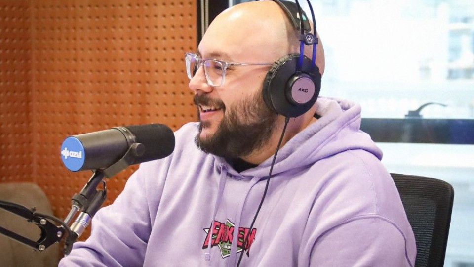 Jorge Balmelli: La elección por la comunicación, su presencia en los medios y la diferencia entre los programas en los que trabaja — Hora y Pico — 12 PM | Azul 101.9