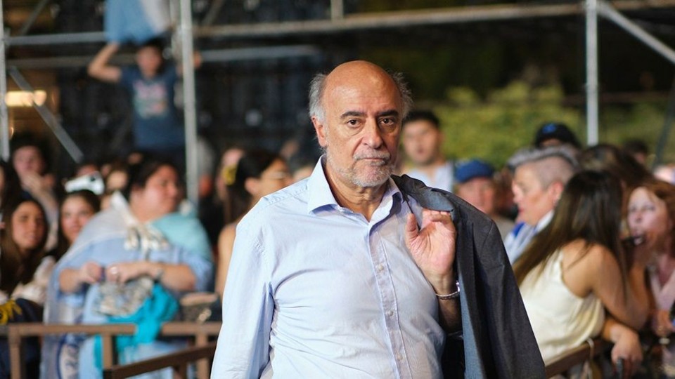 “La única decisión importante que tomó el Gobierno hasta ahora, que fue la de Neptuno, fue un gran error” — Audios — Mapa del Día | Azul 101.9
