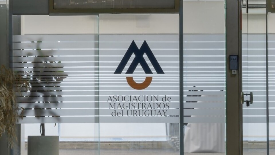 Marcela Sena, secretaria de la Asociación de Magistrados, sobre la asignación presupuestal — Audios — Mapa del Día | Azul 101.9