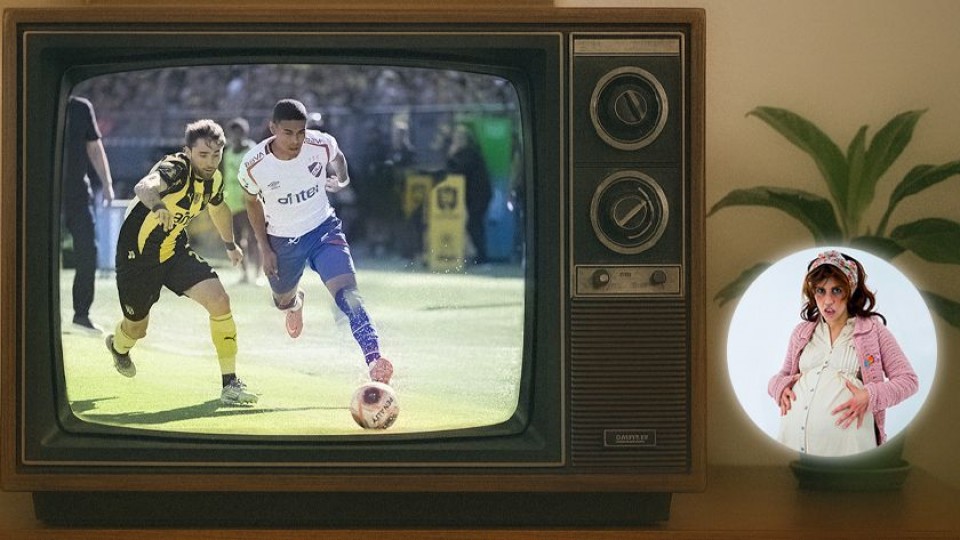 Mecha se cansó del fútbol — Humor  — La Pecera | Azul 101.9