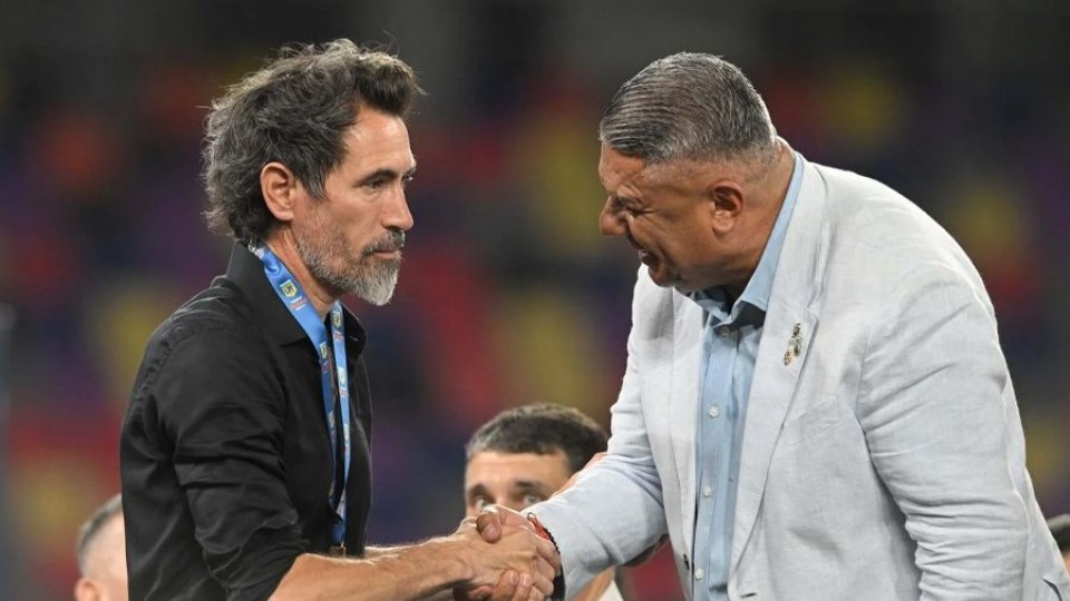 Cuando el fútbol entra a la Casa Rosada — Corresponsales  — La Pecera | Azul 101.9