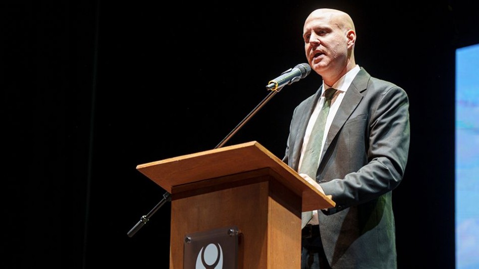 “Si la gente no viaja más cómoda y más rápido, no va a dejar su vehículo y el sistema no va a funcionar” — Audios — Mapa del D&iacute;a | Azul 101.9