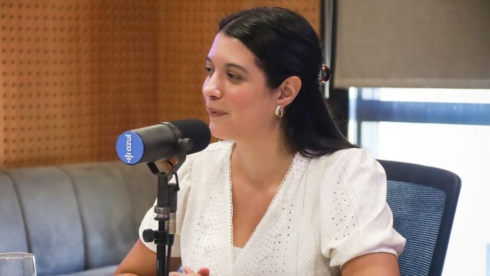 Julieta Sierra: “No quiero hacer política a los gritos” — Hora y Pico — 12 PM | Azul 101.9