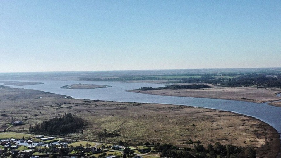 Casupá: agua para unos, desarraigo para otros — Informes  — La Pecera | Azul 101.9