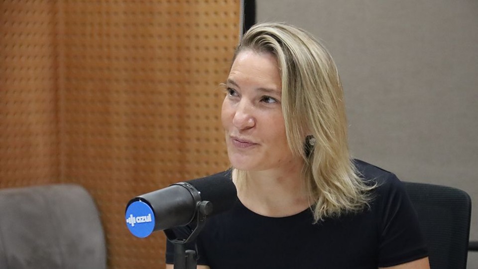 Elianne Castro, diputada del Partido Colorado, sobre el eventual pedido de indulto a Moisés — Audios — Mapa del D&iacute;a | Azul 101.9