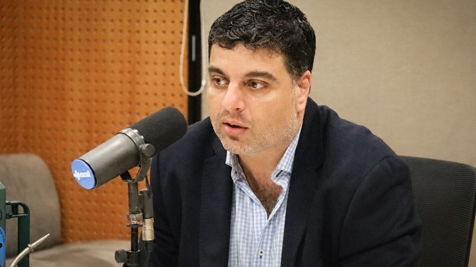 Jisdonian presentó proyecto de ley para sancionar grafiteros — Audios — Mapa del D&iacute;a | Azul 101.9