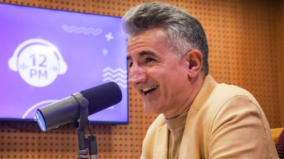Gustaf: “Todos tenemos una historia digna de contarse” — Hora y Pico — 12 PM | Azul 101.9