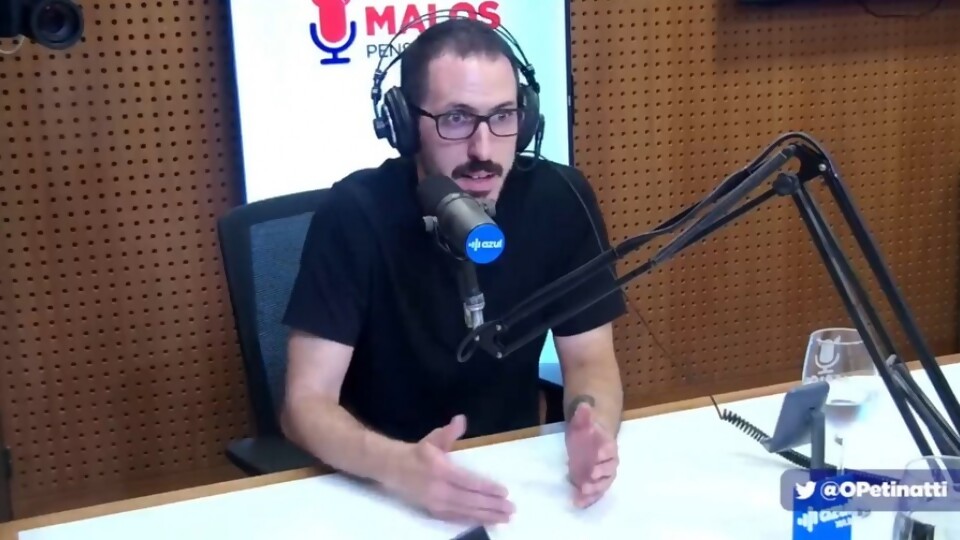 La entrevista: Adrián Lacroix — La Entrevista — Malos Pensamientos | Azul 101.9