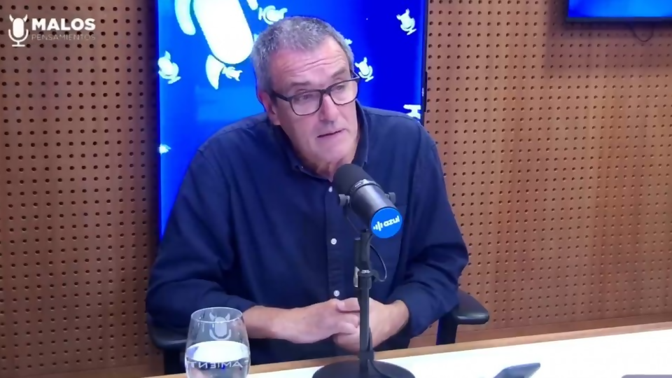 La entrevista: Jaime Saavedra —  La Entrevista — Malos Pensamientos | Azul 101.9