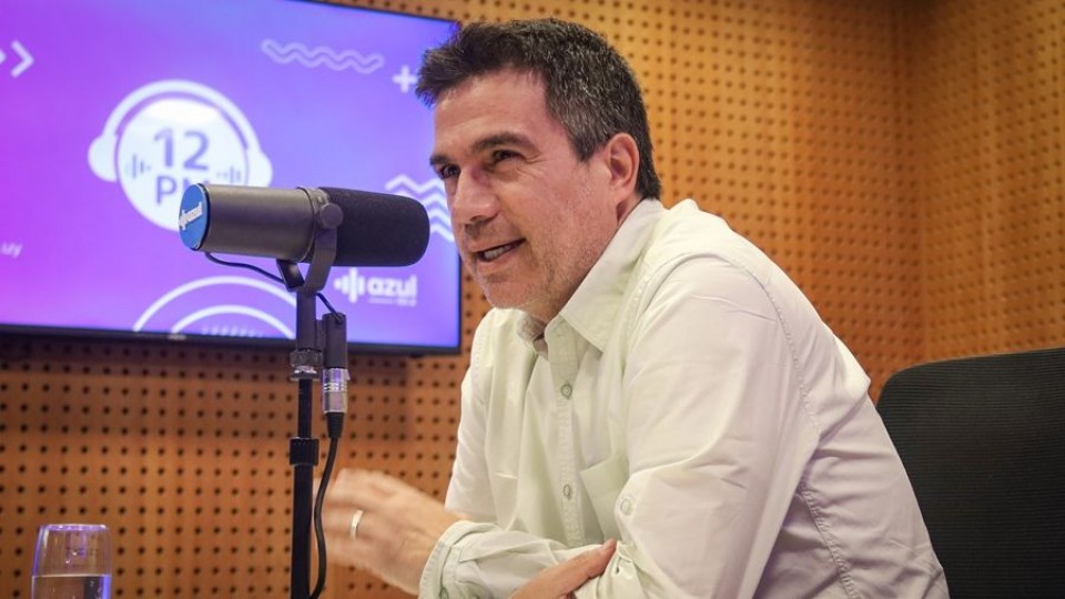 Alejandro De Barbieri: “Lo que cura es el vínculo” — Hora y Pico — 12 PM | Azul 101.9