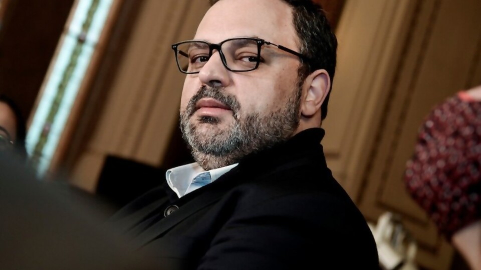 Entrevista: Charles Carrera  — Entrevistas — Primera Ma&ntilde;ana | Azul 101.9