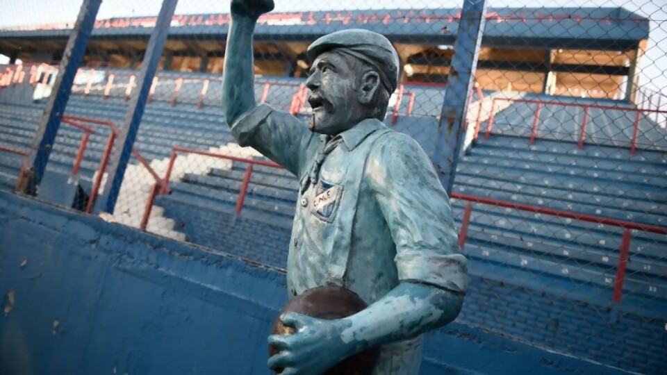 Deportes: Clásicos sin público — Deportes — Primera Mañana | Azul 101.9