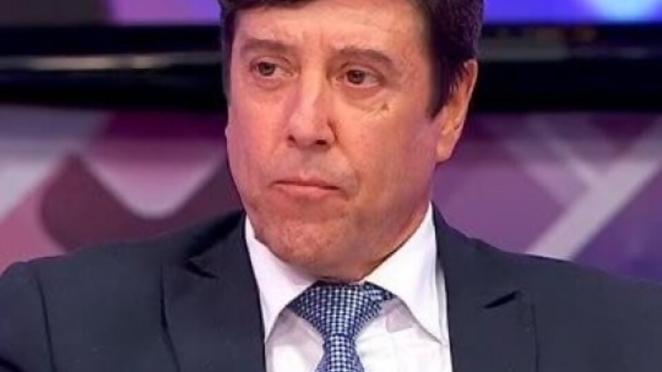 Entrevista: Gustavo Álvarez  — Entrevistas  — La Pecera | Azul 101.9