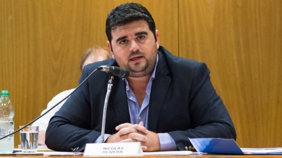 Entrevista: Nicolás Olivera — Entrevistas — Primera Ma&ntilde;ana | Azul 101.9