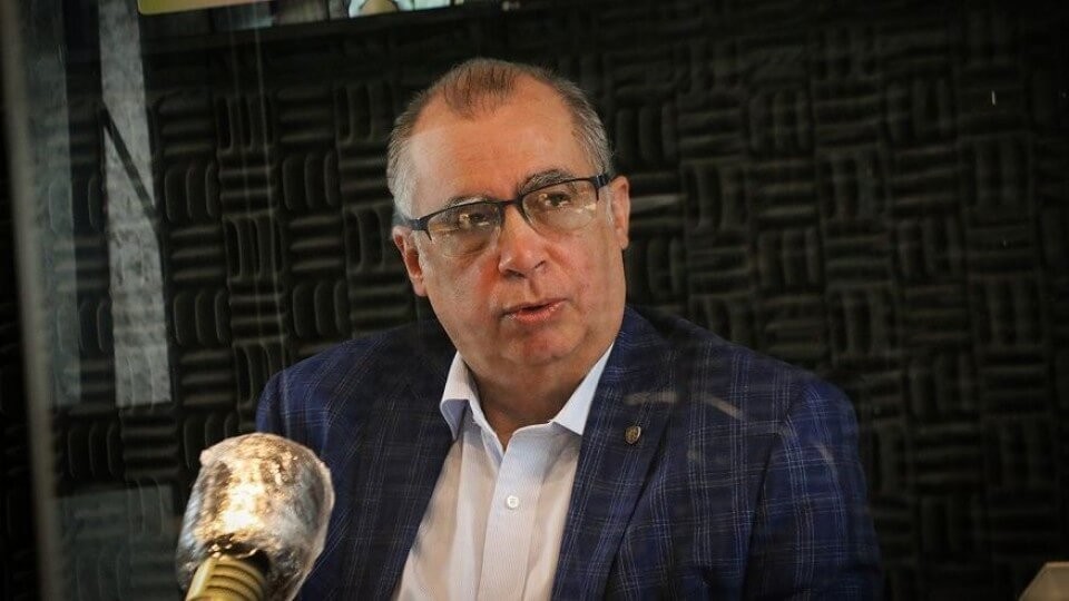 Entrevista: Diego Pescadere  — Entrevistas — Primera Ma&ntilde;ana | Azul 101.9