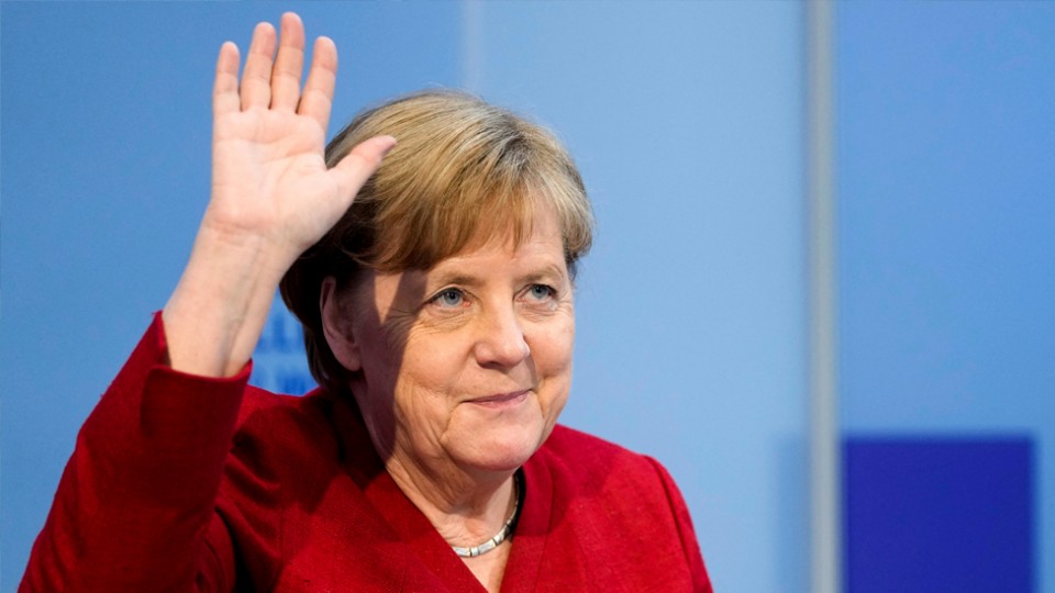 ¿Cuál es el legado de Angela Merkel? — Columna Internacional — 12 PM | Azul 101.9