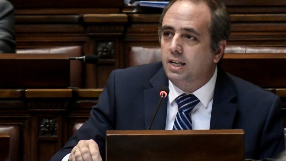 Entrevista: Sebastián Andujar — Entrevistas — Primera Ma&ntilde;ana | Azul 101.9