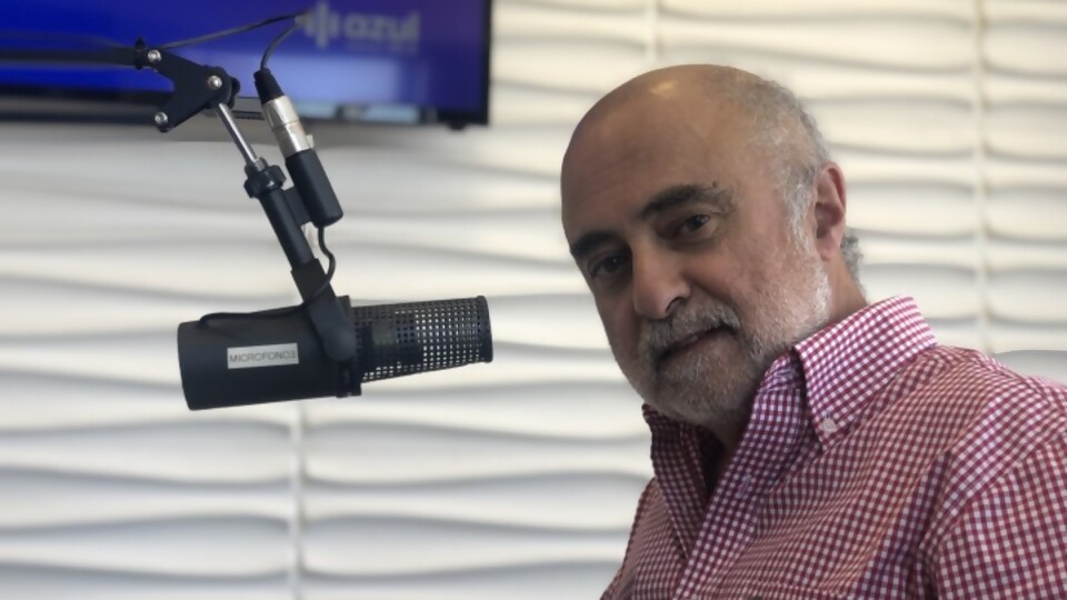 Entrevista: Alfonso Lessa — Hora y Pico — 12 PM | Azul 101.9