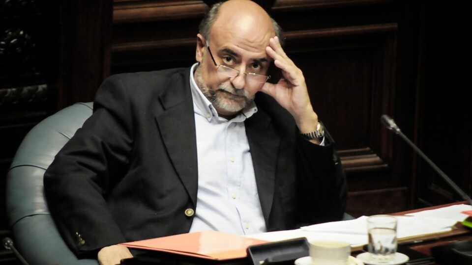 Entrevista: Pablo Mieres — Entrevistas — Primera Ma&ntilde;ana | Azul 101.9