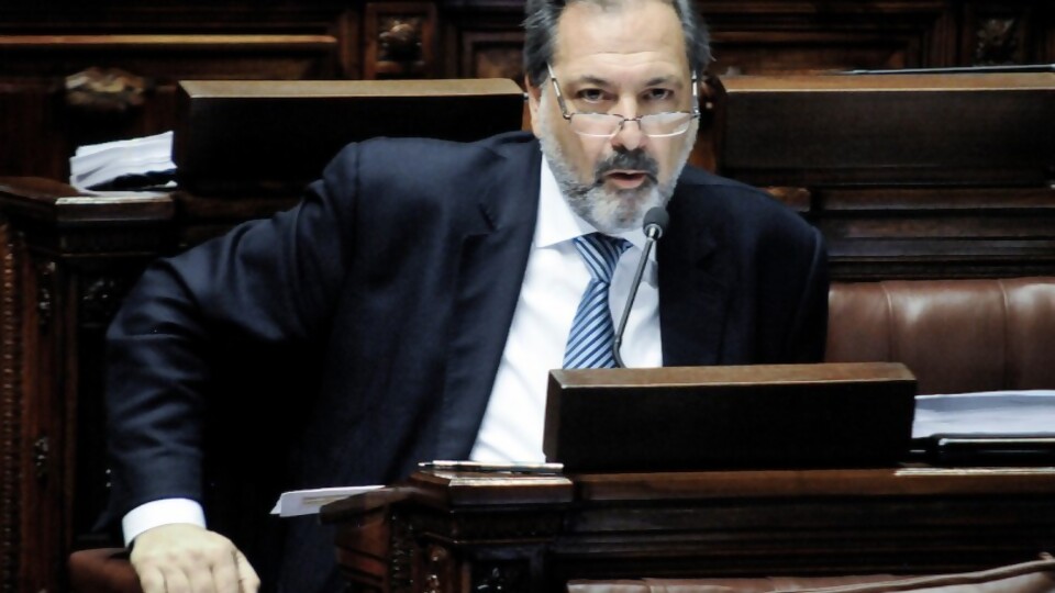 Entrevista: Jorge Gandini — Entrevistas — Primera Ma&ntilde;ana | Azul 101.9