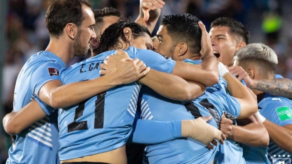 Uruguay sumó otra victoria que lo acerca al Mundial —  Deportes — Primera Mañana | Azul 101.9