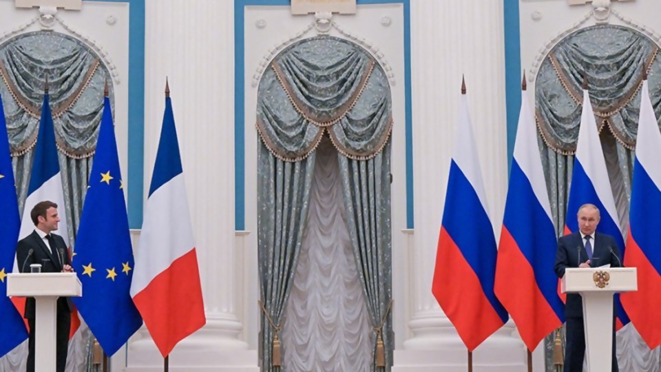 Negociaciones posibles entre Macron y Putin —  Claudio Fantini — Primera Mañana | Azul 101.9