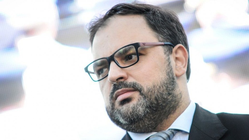 Charles Carrera: “Se acredita el accionar ilegítimo del gobierno” —  Entrevistas — Primera Mañana | Azul 101.9