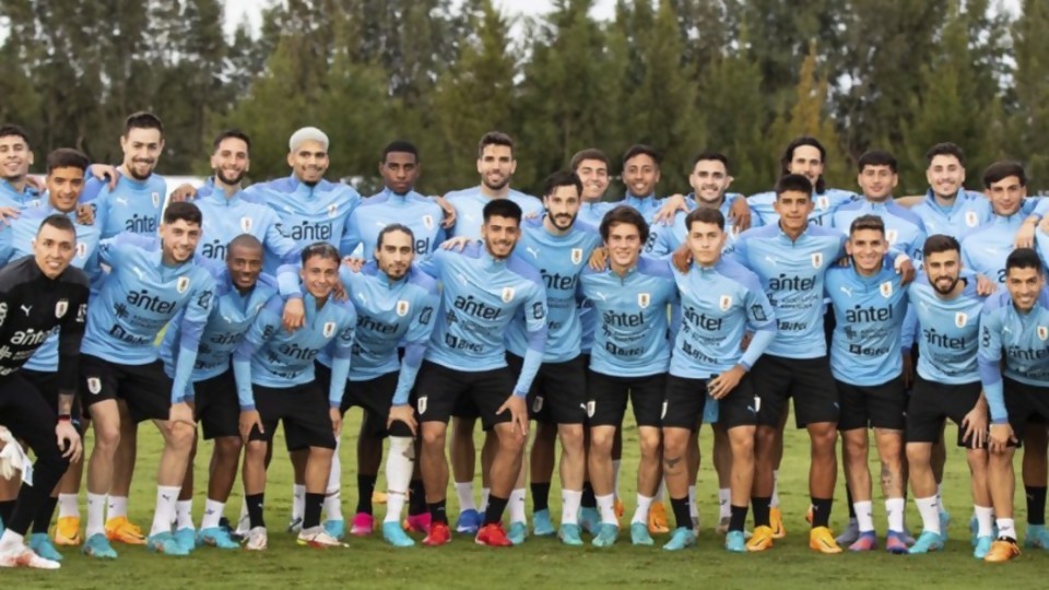 Uruguay tiene equipo para enfrentar a Perú —  Deportes — Primera Mañana | Azul 101.9