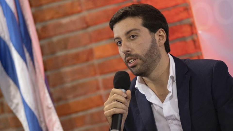 Matías Barreto: “No queremos que compras de poca durabilidad se hagan a través de un préstamo internacional” —  Entrevistas — Primera Mañana | Azul 101.9