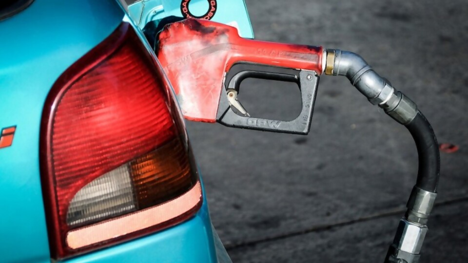 Añón: “En los últimos meses la venta de combustible ha mermado” —  Entrevistas — Primera Mañana | Azul 101.9