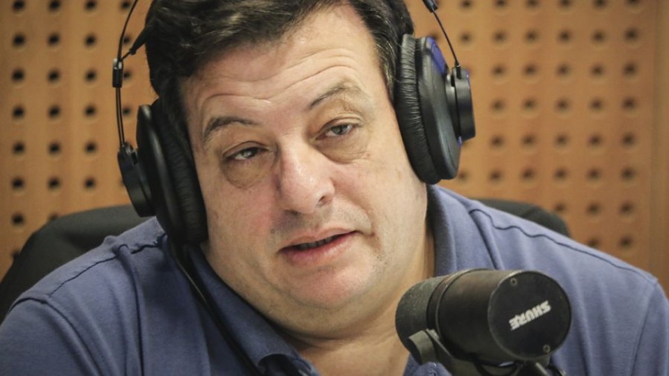 Diego Burgueño: “Siempre fuimos mala palabra para el sistema político” — Entrevista — 12 PM | Azul 101.9