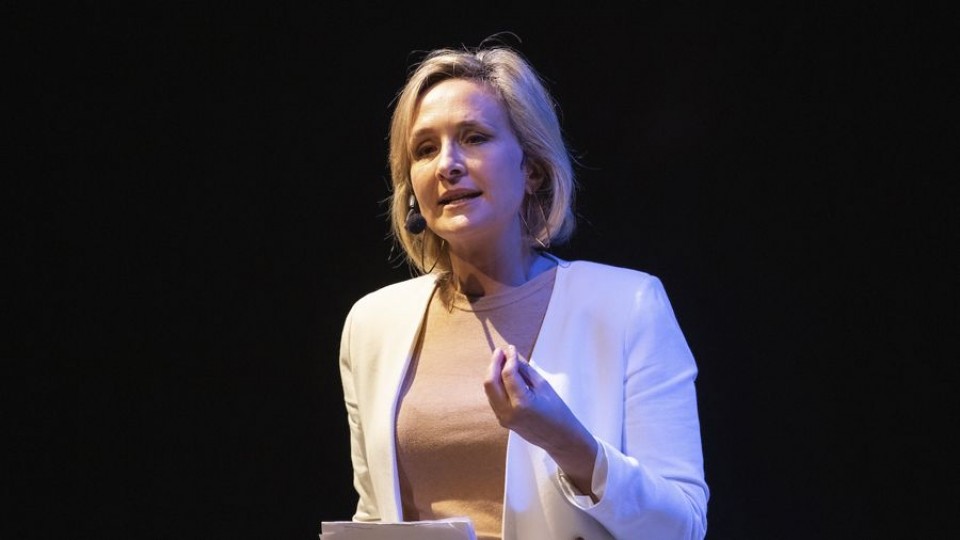 Laura Raffo: “Cosse demuestra desprecio por los votantes de la coalición” —  Entrevista — 12 PM | Azul 101.9