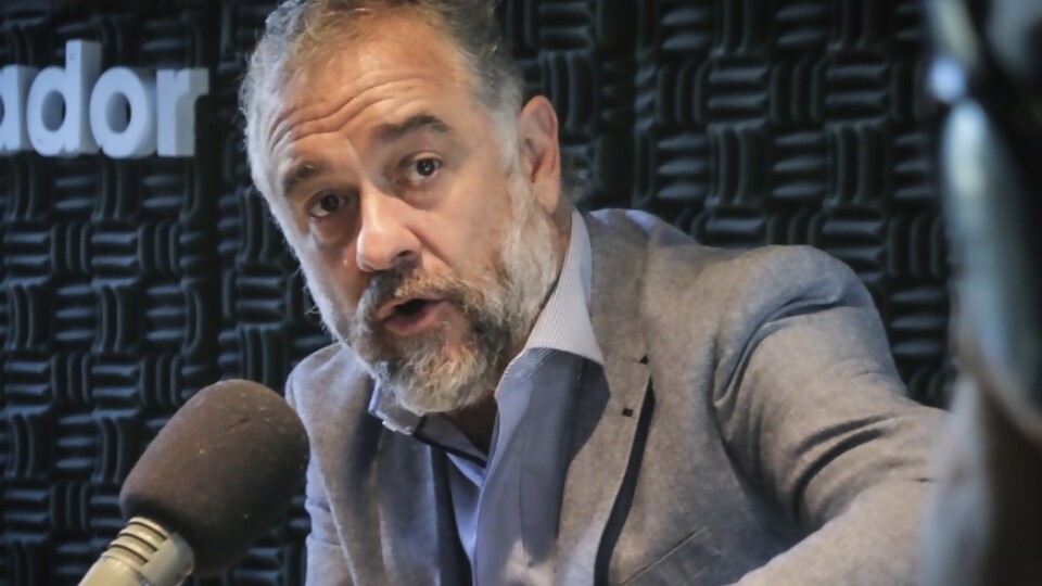 Inthamoussu: “En Montevideo, desde 2014 hasta ahora se redujo casi un 50% la tasa de fallecidos en accidentes de tránsito” — Entrevistas — Primera Ma&ntilde;ana | Azul 101.9