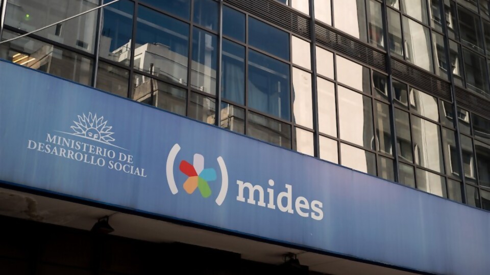 Los principales titulares de este jueves 3 de noviembre — Entrevistas — Primera Ma&ntilde;ana | Azul 101.9