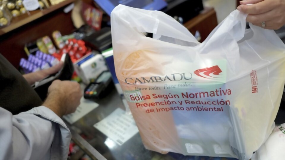 Fernández: “La gastronomía no logró despegar mientras que los comercios tuvieron un pequeño crecimiento” — Entrevistas — Primera Ma&ntilde;ana | Azul 101.9