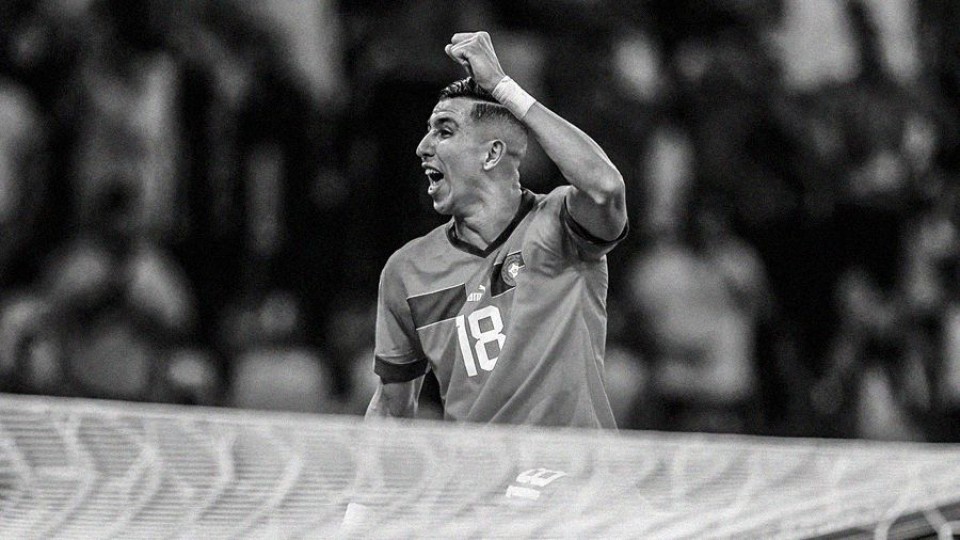 Bailan los “marroquines” luego de enviar a los españoles a su casa... — A Qatar la Copa — La Pecera | Azul 101.9