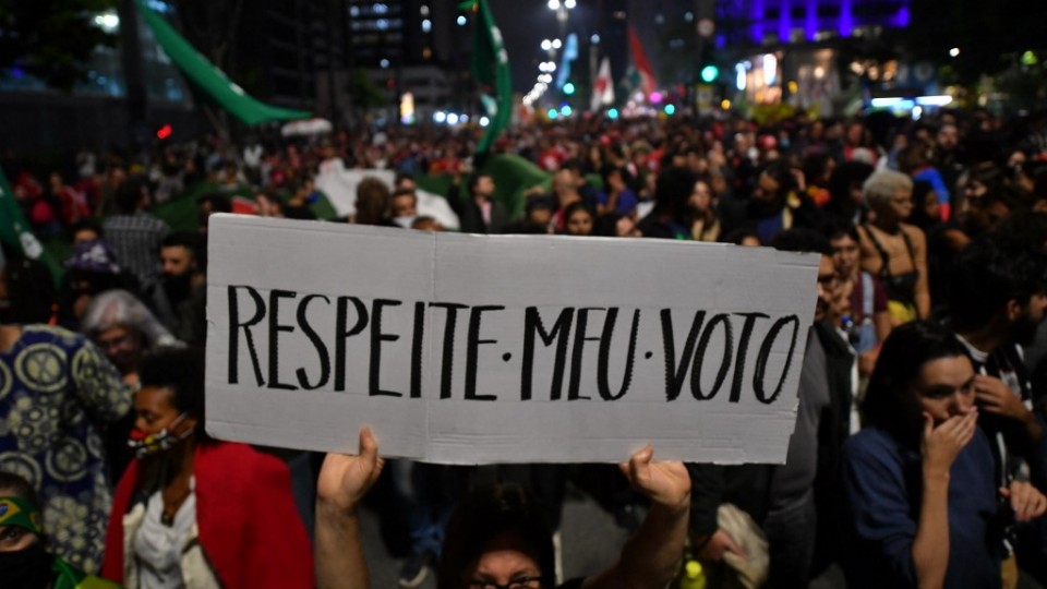 La situación política en Brasil — Claudio Fantini — Primera Mañana | Azul 101.9