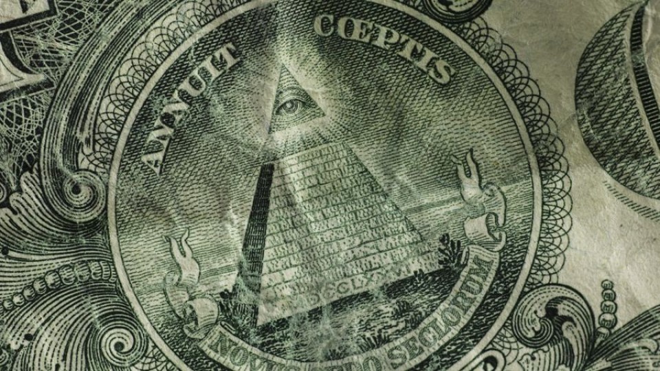 Relatos de Pecera: Illuminati — Relatos de Pecera — La Pecera | Azul 101.9